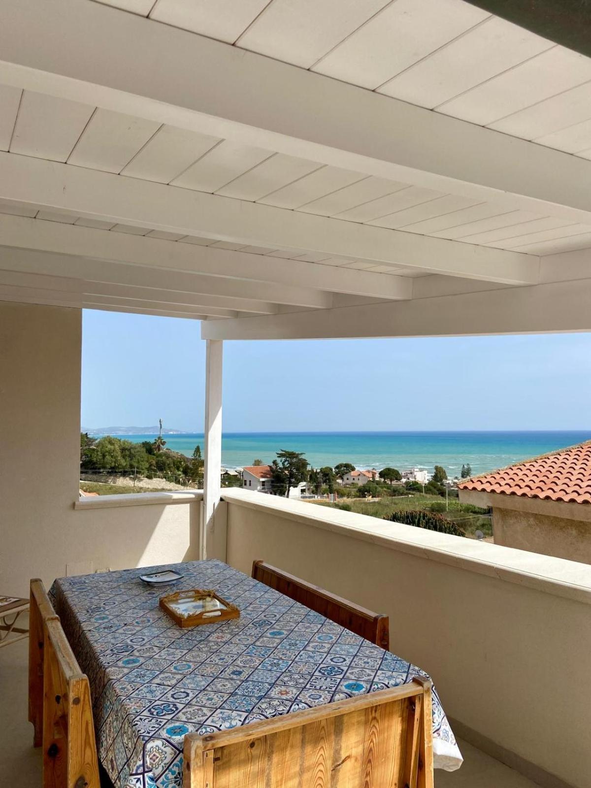 La Terrazza Di Nonna Maria Villa Реалмонте Екстериор снимка